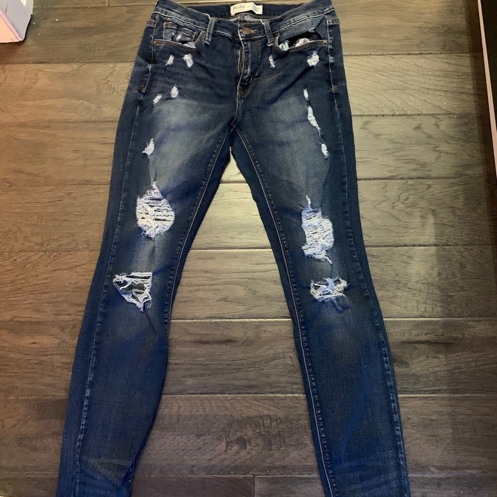 Mudd low rise skinny ripped jeans